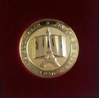 медаль Париж